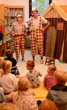 Pravljično popoldne 2025 (foto T. Kosec)